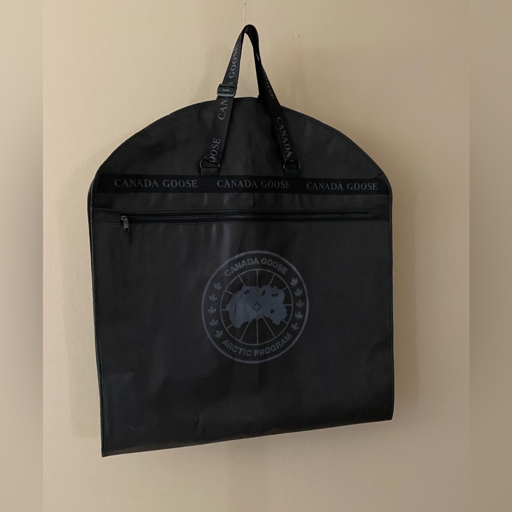 Canada Goose Garment bag